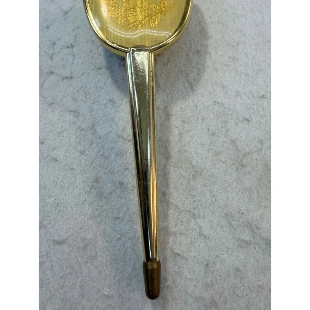 Unbranded vintage gold
